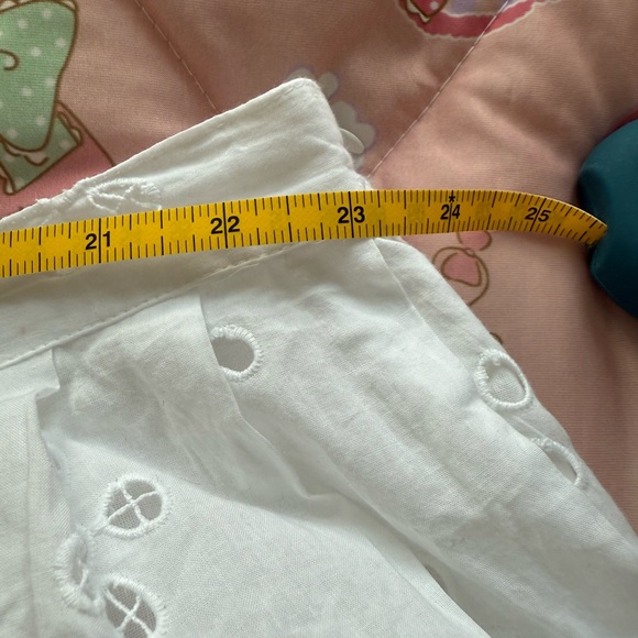 ASOS Curve White Eyelet Pleated Skater Mini Skirt - Picture 5 of 6